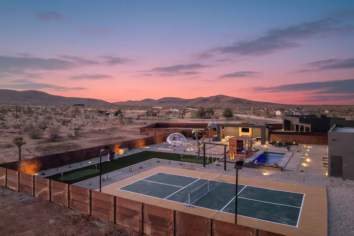 Joshua Tree: VIP Wilderness Experience