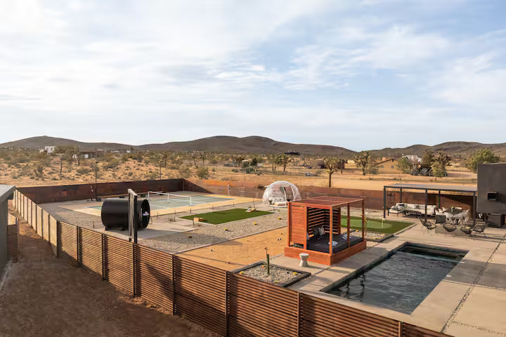 Joshua Tree: VIP Wilderness Experience
