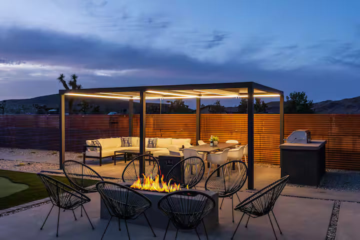Joshua Tree: VIP Wilderness Experience